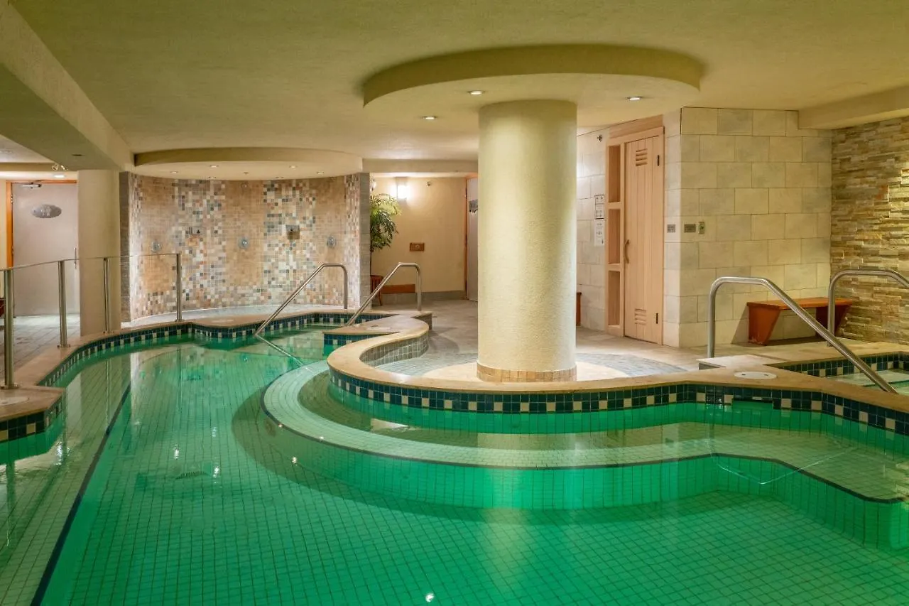 Banff Caribou Lodge And Spa Canada