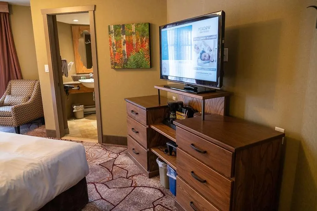 Banff Caribou Lodge And Spa Hotel